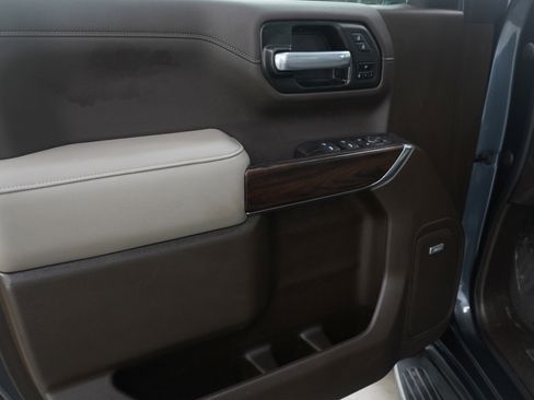 Used 2021 GMC Sierra 1500 SLT w/ SLT Premium Plus Package image 23