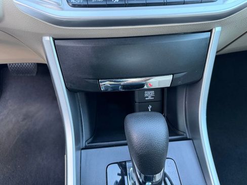 Used 2014 Honda Accord EX image 20