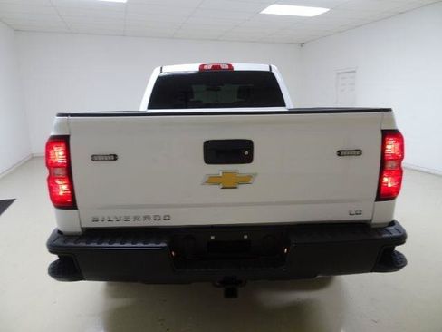 Used 2019 Chevrolet Silverado 1500 W/T RWD image 5