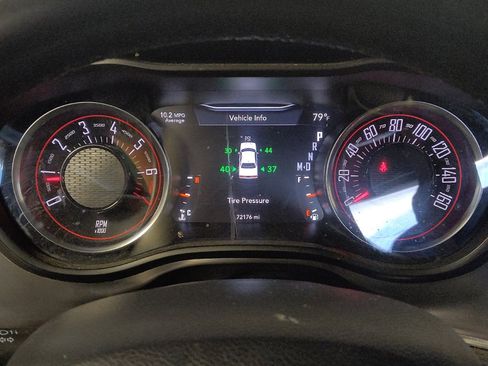 Used 2017 Dodge Challenger SXT RWD image 23