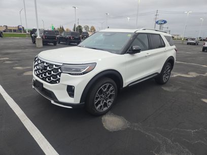 New 2027 Ford Explorer Platinum w/ 3.0L Ultimate Package