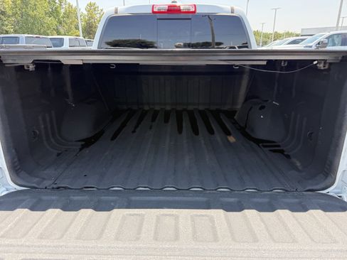 Used 2020 GMC Canyon SLT RWD image 30