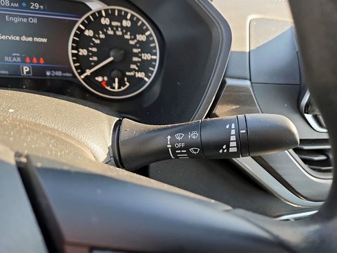 Used 2023 Nissan Altima 2.5 SV image 17