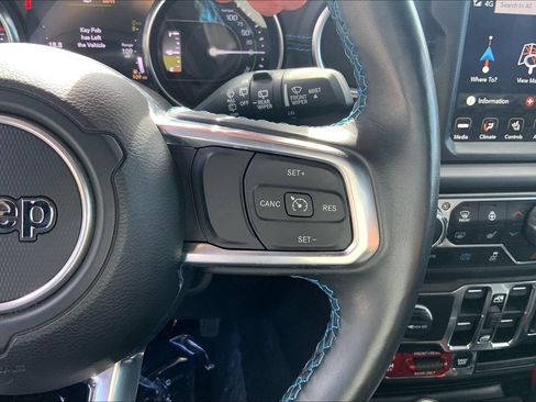 Used 2023 Jeep Wrangler Unlimited Rubicon 4xe w/ Cold Weather Group AWD/4WD image 24