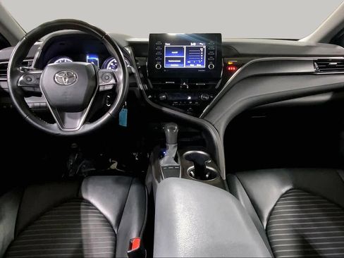 Used 2024 Toyota Camry SE FWD image 16