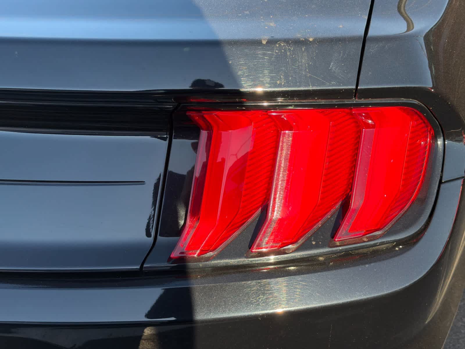 Used 2022 Ford Mustang GT Premium w/ Equipment Group 401A RWD image 15
