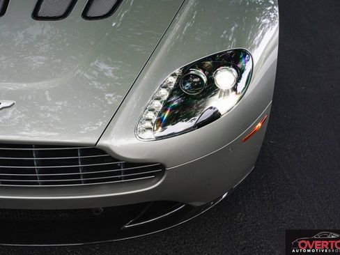 Used 2017 Aston Martin V12 Vantage S image 9