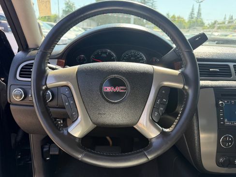 Used 2009 GMC Sierra 2500 SLT w/ SLT Convenience Package AWD/4WD image 17
