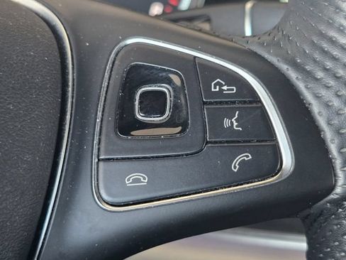 Used 2018 Mercedes-Benz E 300 image 10