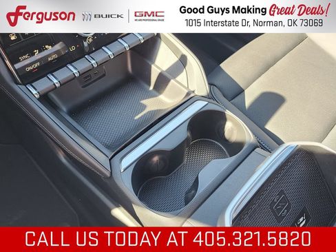 New 2027 GMC Terrain Elevation w/ Elevation Premium Package FWD image 31
