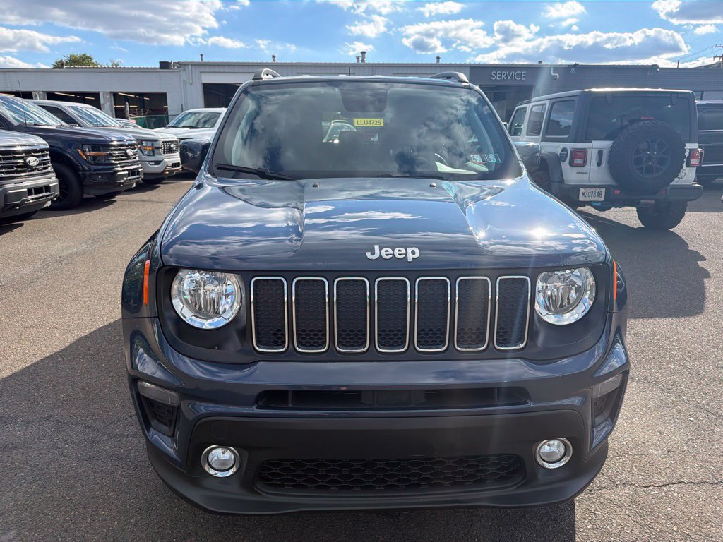 Used 2020 Jeep Renegade Latitude w/ Cold Weather Group AWD/4WD image 10