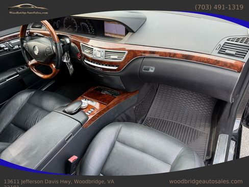 Used 2011 Mercedes-Benz S 550 4MATIC image 39
