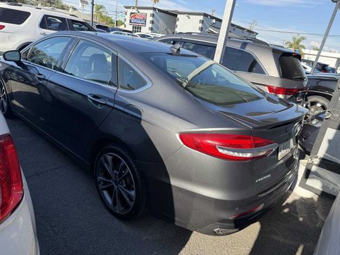 Used 2020 Ford Fusion Titanium AWD/4WD image 2
