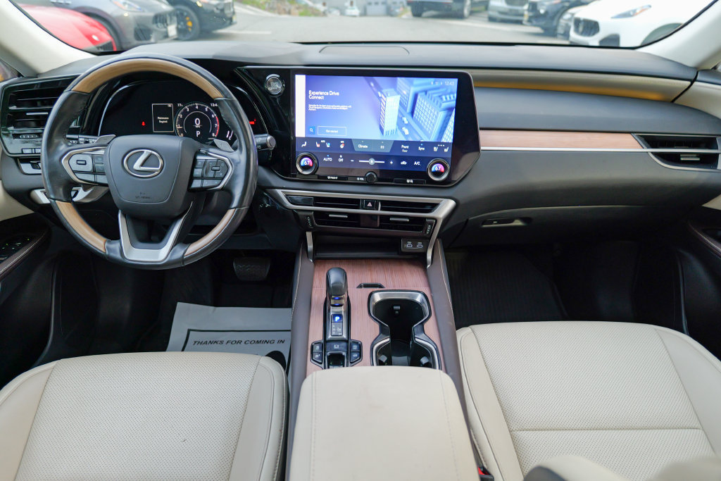 Used 2023 Lexus RX 350 Premium w/ Accessory Package AWD/4WD image 39