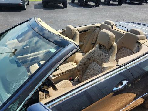 Used 2011 Mercedes-Benz E 350 Cabriolet image 16