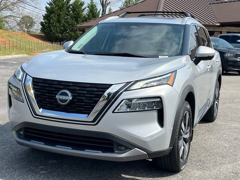 Used 2022 Nissan Rogue SL w/ SL Premium Package FWD image 4