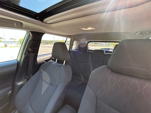 Used 2024 Toyota Corolla Cross LE w/ Moonroof Package AWD/4WD image 20