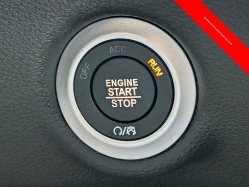 New 2026 Chrysler Pacifica Limited w/ S Appearance Package image 28