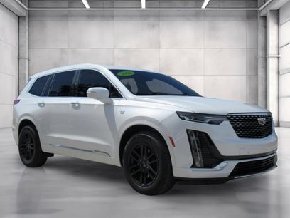 Used 2022 Cadillac XT6 Luxury