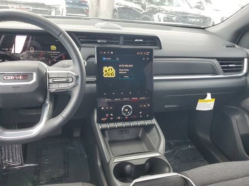 New 2026 GMC Terrain Elevation FWD image 13
