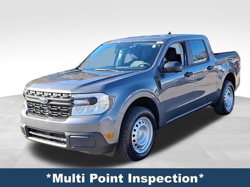 Used 2023 Ford Maverick XL image 4