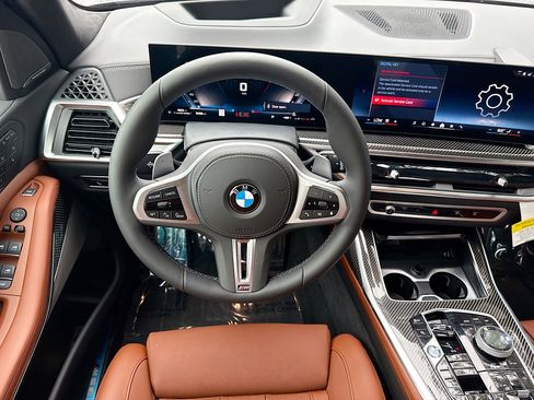 New 2026 BMW X7 M60i image 18