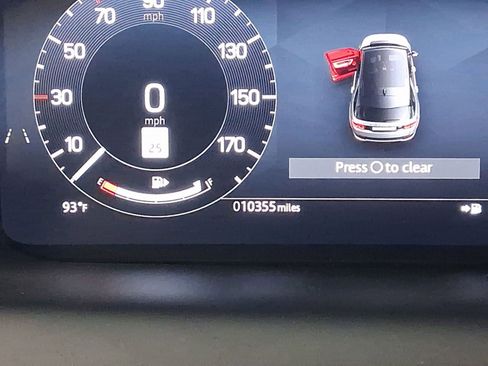 Used 2025 Land Rover Discovery Sport Dynamic SE image 18