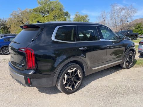 Used 2025 Kia Telluride S image 5