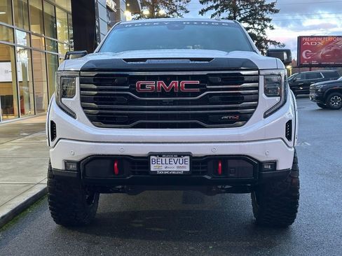 New 2025 GMC Sierra 1500 AT4 AWD/4WD image 8