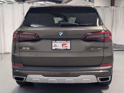 Used 2021 BMW X5 sDrive40i w/ Executive Package RWD image 25