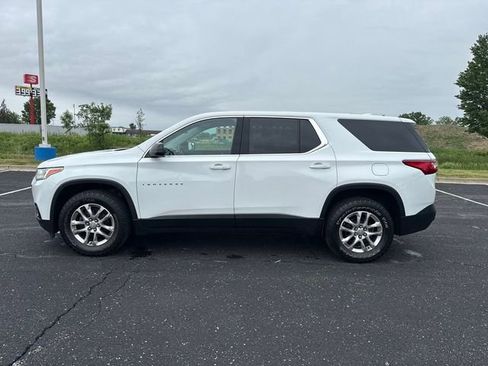 Certified 2021 Chevrolet Traverse LS image 3