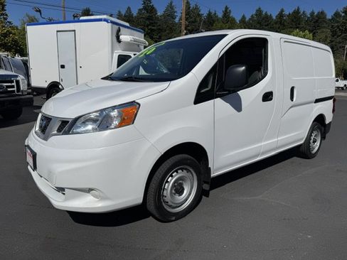 Used 2020 Nissan NV200 S FWD image 6