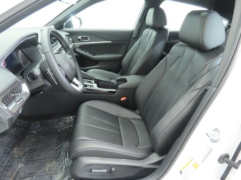 Used 2025 Acura Integra A-Spec image 18