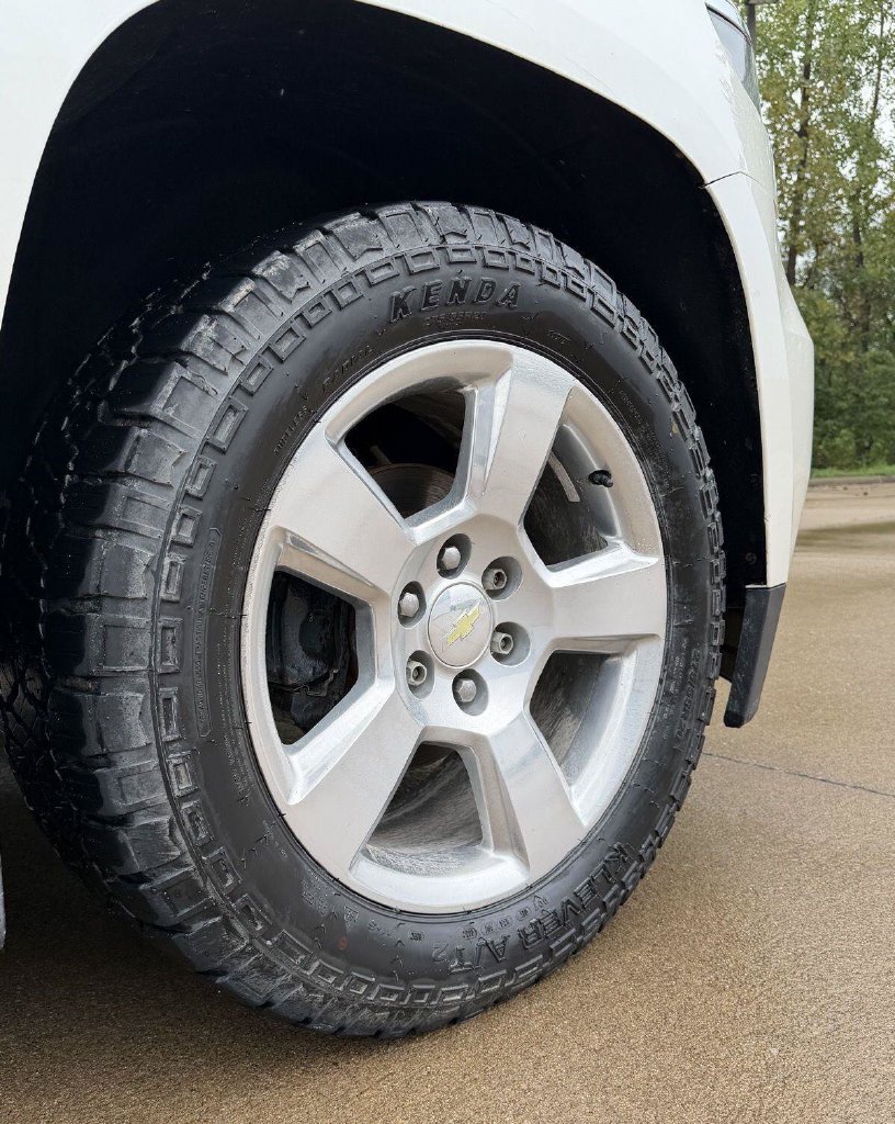 Used 2015 Chevrolet Tahoe LT AWD/4WD image 39