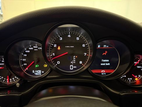 Used 2012 Porsche Panamera 4 image 19