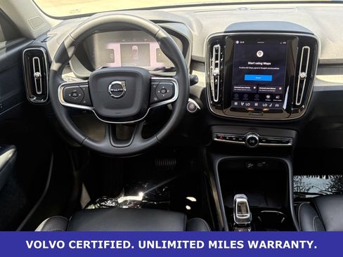 Certified 2025 Volvo XC40 B5 Plus AWD/4WD image 14