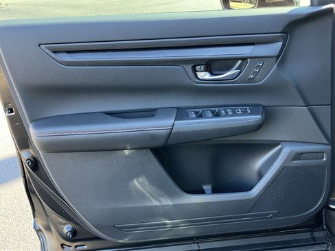 Used 2026 Honda CR-V Sport-L image 14