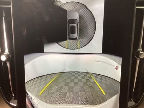 New 2026 Volvo XC60 T8 Plus w/ Protection Package Premier image 24