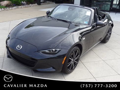 New 2026 MAZDA MX-5 Miata Grand Touring w/ Weather Package image 10
