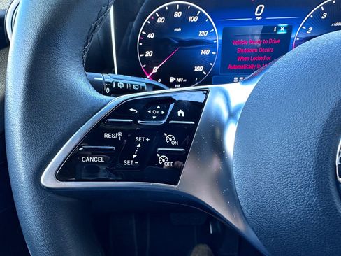 Certified 2025 Mercedes-Benz GLC 300 GLC 300 image 19