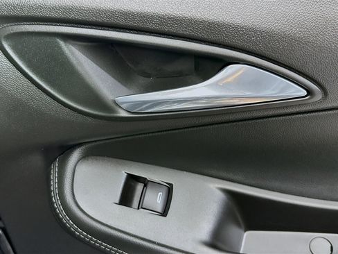 Used 2021 Buick Encore GX Essence w/ Advanced Technology Package image 30