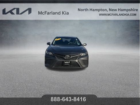 Used 2019 Toyota Camry SE image 10