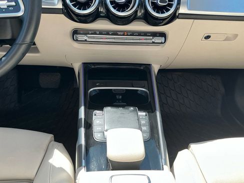 Used 2021 Mercedes-Benz GLB 250 image 20