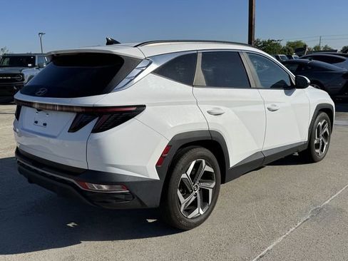 Used 2023 Hyundai Tucson SEL w/ Convenience Package FWD image 3