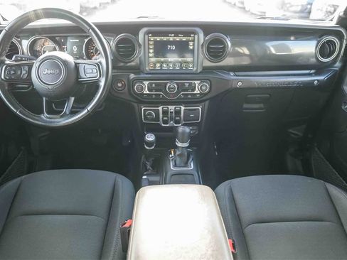 Used 2021 Jeep Wrangler Unlimited Sport image 11