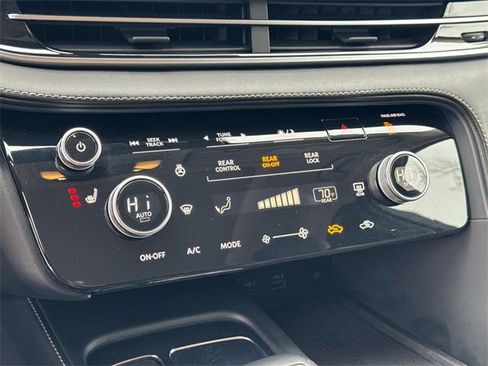 Used 2023 INFINITI QX60 Pure image 23