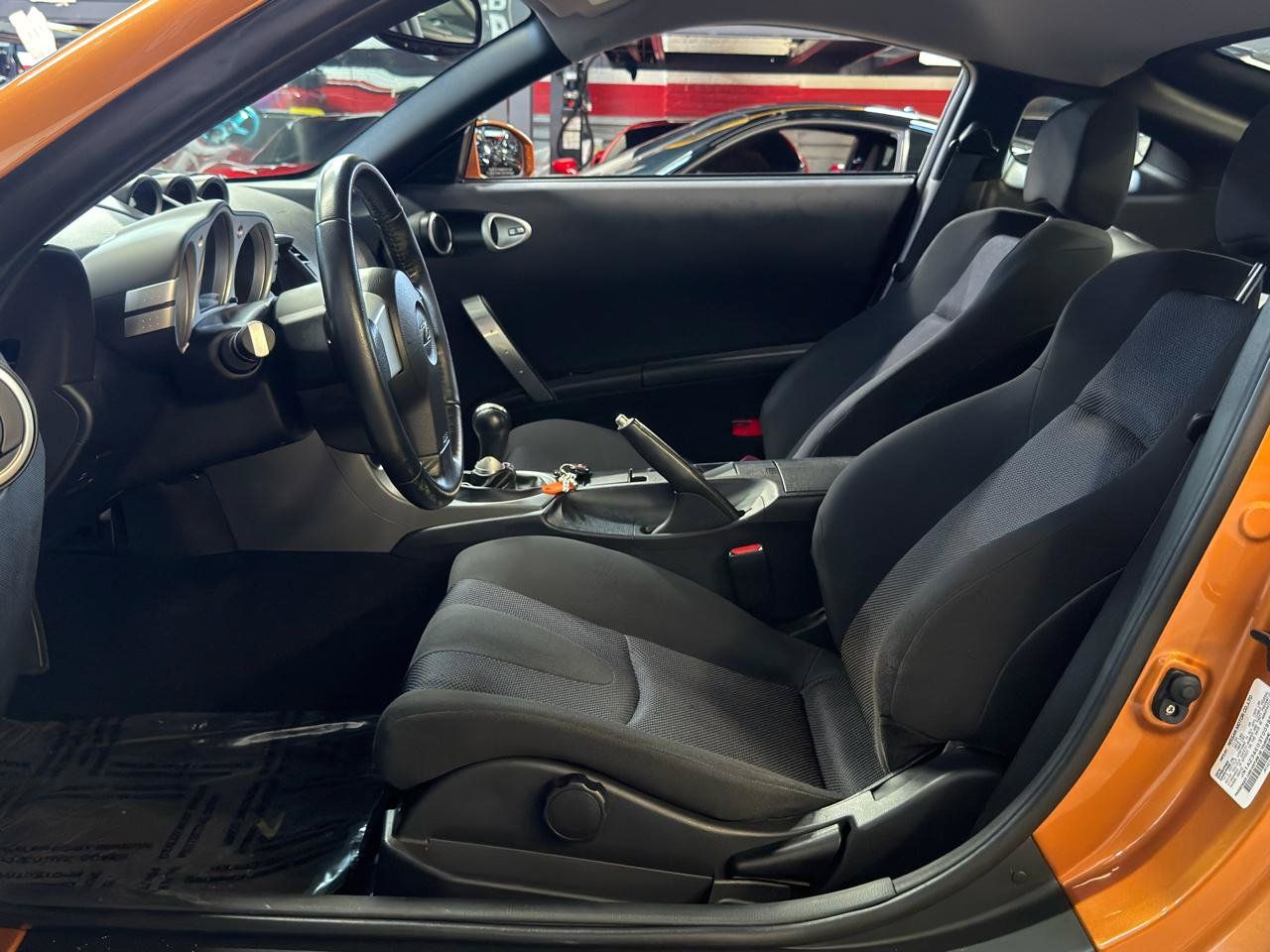 Used 2003 Nissan 350Z Track RWD image 15
