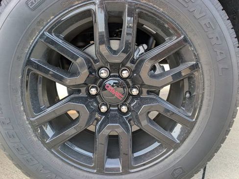 New 2026 GMC Sierra 1500 Elevation w/ Elevation Premium Package AWD/4WD image 6