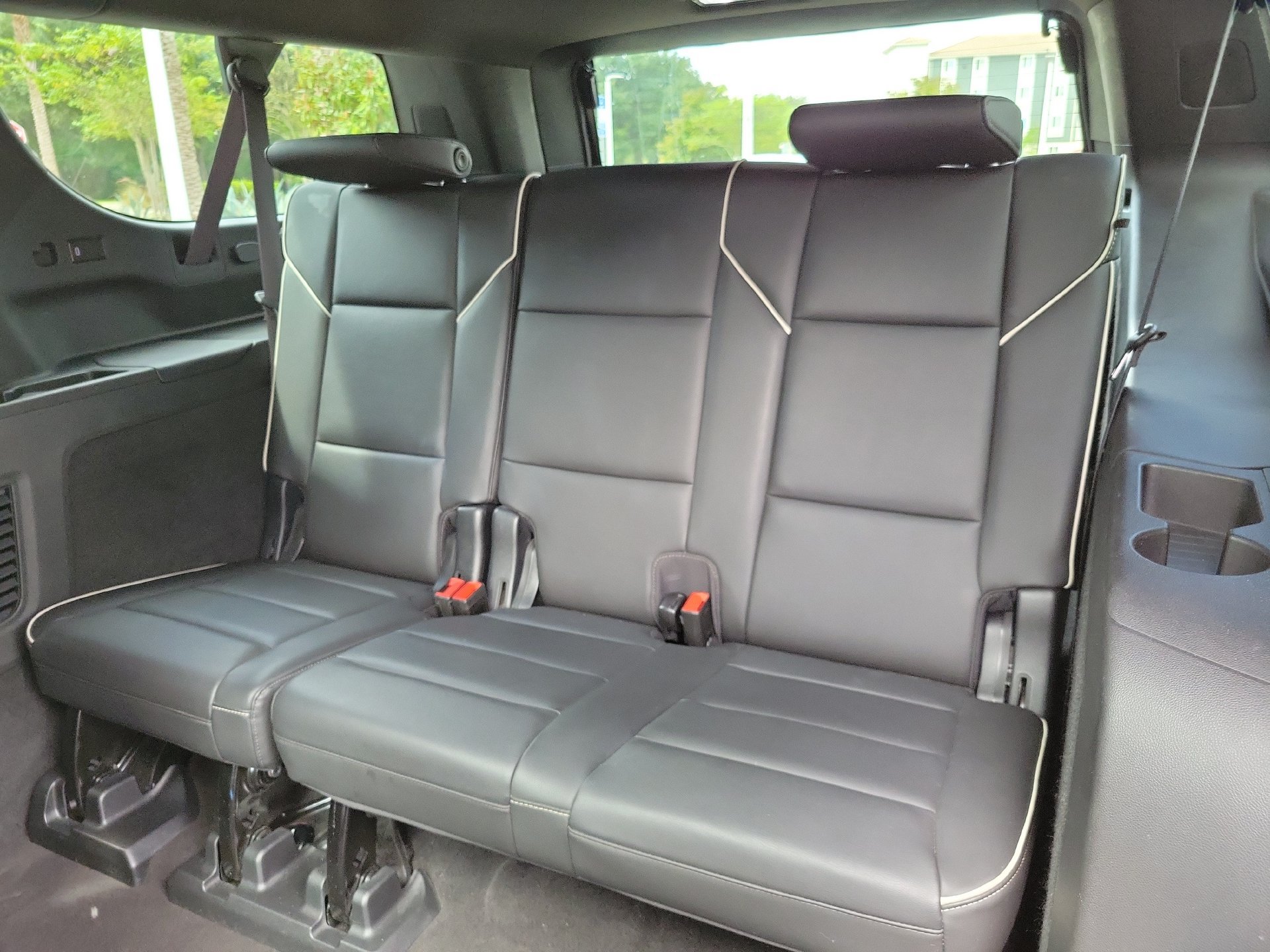 Used 2022 Cadillac Escalade ESV Sport w/ Touring Package AWD/4WD image 20