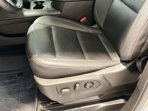 Certified 2023 Chevrolet Tahoe Z71 w/ Luxury Package image 20